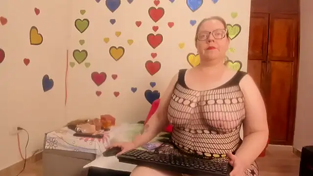 Snapshot of BarbaraFight chatting on November 19, 2025, 11:16 pm BarbaraFight online show from November 19, 2025, 11:16 pm