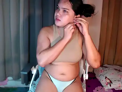 Snapshot of sweet_prettygirl chatting on February 1, 2026, 8:51 pm sweet prettygirl online show from February 1, 2026, 8:51 pm