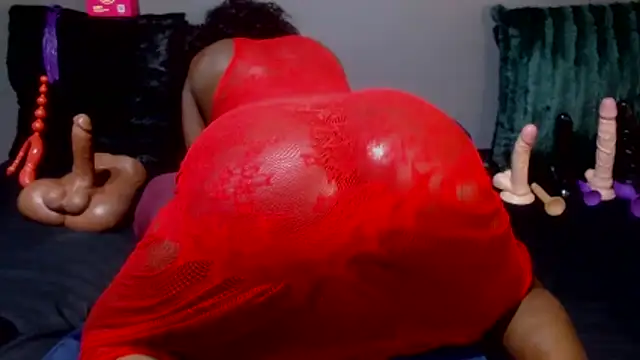 Snapshot of DarkNSpicy4U chatting on November 16, 2025, 1:10 am DarkNSpicy4U online show from November 16, 2025, 1:10 am