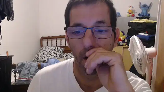 steph19x5 online show from October 20, 2025, 6:37 am