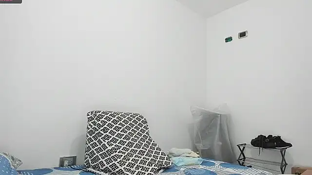 Snapshot of perla_jeff chatting on February 5, 2025, 2:26 pm perla jeff online show from February 5, 2025, 2:26 pm