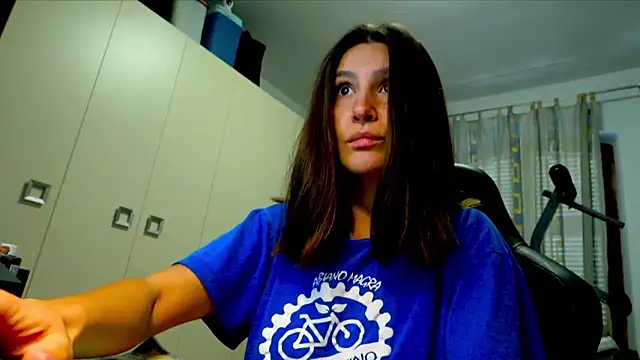 GodlyTheia online show from October 21, 2025, 9:41 am