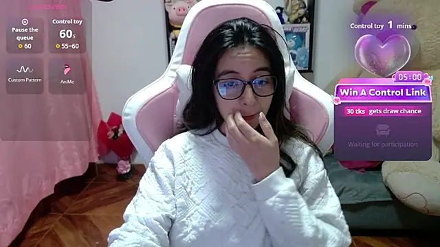 Snapshot of Maggie_Fox3 chatting on February 20, 2026, 2:08 am Maggie Fox3 online show from February 20, 2026, 2:08 am