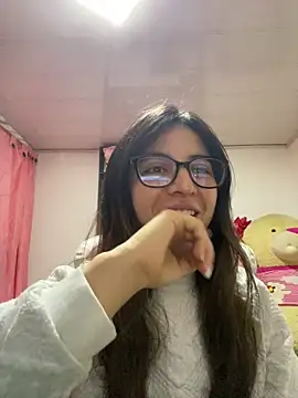 Snapshot of Maggie_Fox3 chatting on February 6, 2026, 2:29 am Maggie Fox3 online show from February 6, 2026, 2:29 am