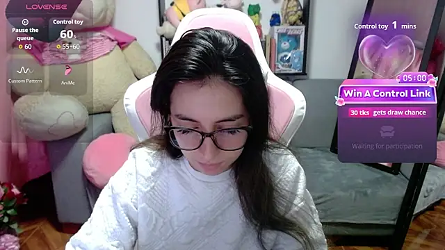 Snapshot of Maggie_Fox3 chatting on February 24, 2026, 3:29 am Maggie Fox3 online show from February 24, 2026, 3:29 am