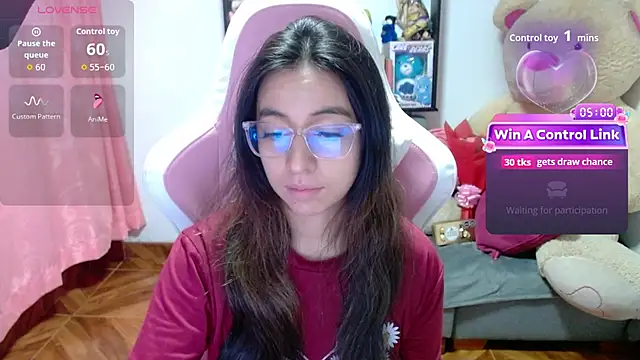 Snapshot of Maggie_Fox3 chatting on February 16, 2026, 1:15 am Maggie Fox3 online show from February 16, 2026, 1:15 am