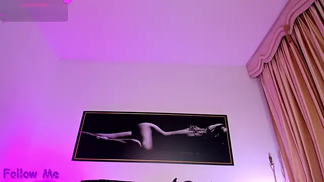 perla hott1 online show from March 29, 2026, 1:51 am