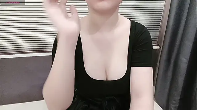 Snapshot of pelue chatting on January 15, 2026, 1:20 am pelue online show from January 15, 2026, 1:20 am