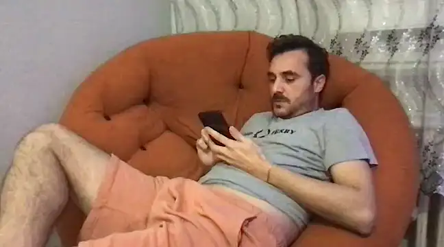 Consensustr online show from January 1, 2025, 7:43 pm