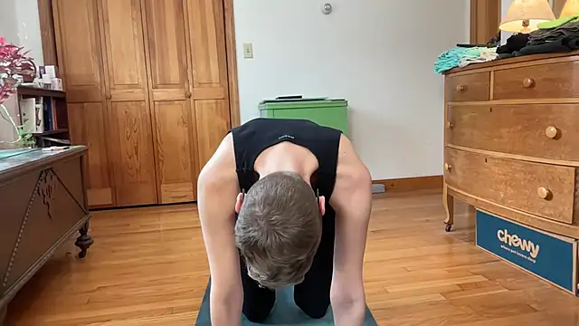 Snapshot of LeahWilde chatting on March 4, 2025, 3:37 pm LeahWilde online show from March 4, 2025, 3:37 pm