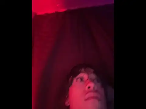 Snapshot of stormytt_ chatting on November 17, 2025, 5:11 am stormytt online show from November 17, 2025, 5:11 am