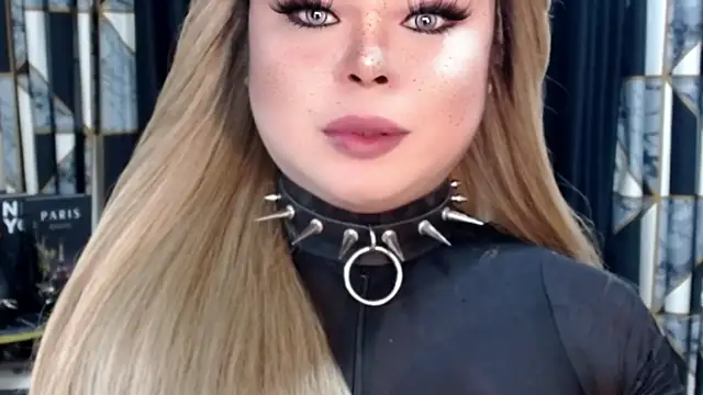 Snapshot of Mistress_DOMnicaaxx chatting on November 16, 2025, 2:55 pm Mistress DOMnicaaxx online show from November 16, 2025, 2:55 pm