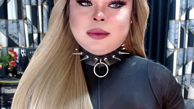 Snapshot of Mistress_DOMnicaaxx chatting on November 7, 2025, 3:49 pm Mistress DOMnicaaxx online show from November 7, 2025, 3:49 pm