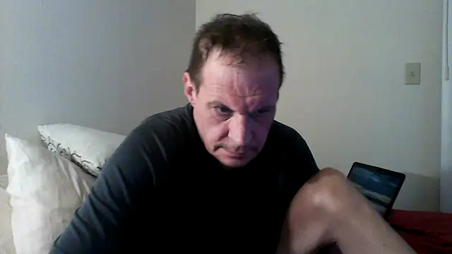 Snapshot of Jbblair01 chatting on August 5, 2026, 6:18 am Jbblair01 online show from August 5, 2026, 6:18 am