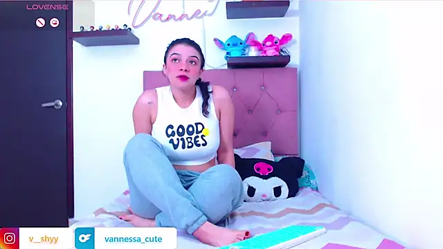 Snapshot of Vannessa__Shy chatting on October 5, 2025, 10:55 pm Vannessa Shy online show from October 5, 2025, 10:55 pm