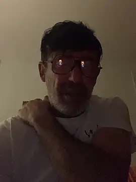 Snapshot of maxximere chatting on April 10, 2026, 12:50 am maxximere online show from April 10, 2026, 12:50 am