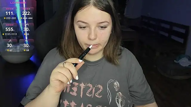 Snapshot of XNirvanaX chatting on November 28, 2025, 3:39 am XNirvanaX online show from November 28, 2025, 3:39 am