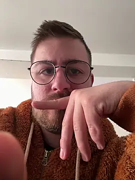 Cicciobello033 online show from March 7, 2026, 1:27 pm