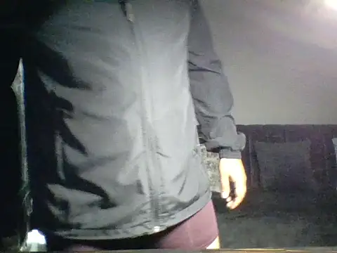 Wildguycums online show from October 15, 2025, 4:48 pm