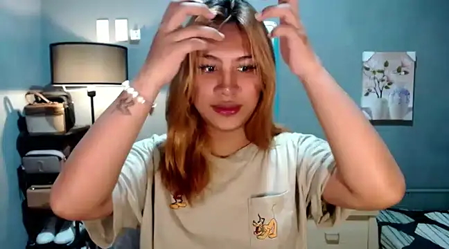Snapshot of luxxy_grand chatting on January 5, 2025, 10:50 pm luxxy grand online show from January 5, 2025, 10:50 pm
