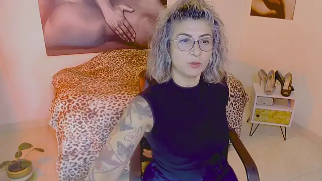 Snapshot of agnes_blackmoree chatting on January 12, 2025, 3:28 am agnes blackmoree online show from January 12, 2025, 3:28 am