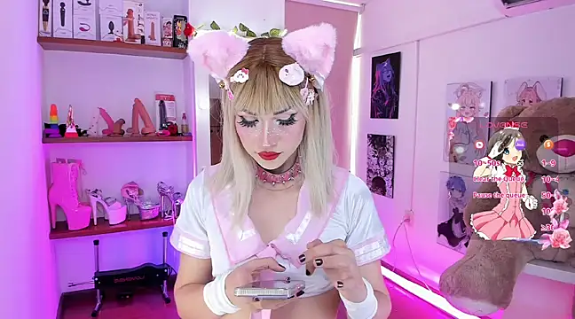 alessandrathedoll online show from February 25, 2025, 6:44 pm