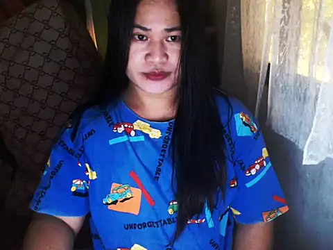 Hugeladycockmarga online show from January 13, 2026, 11:52 pm