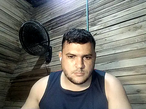 Arcangel 05 online show from April 25, 2026, 4:48 am