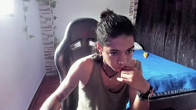 Snapshot of saad_man chatting on October 18, 2025, 3:36 pm saad man online show from October 18, 2025, 3:36 pm