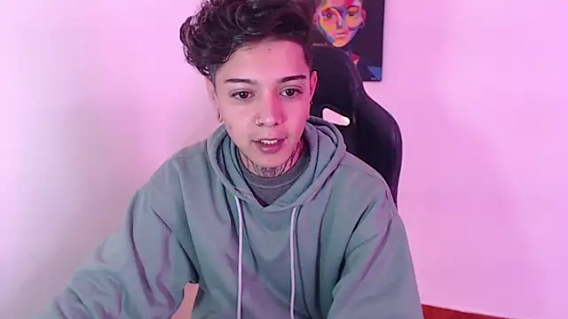 Snapshot of saad_man chatting on January 3, 2025, 4:16 pm saad man online show from January 3, 2025, 4:16 pm