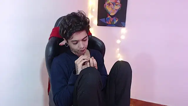 Snapshot of saad_man chatting on December 17, 2024, 10:44 am saad man online show from December 17, 2024, 10:44 am