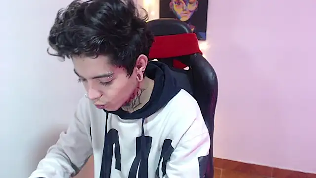 Snapshot of saad_man chatting on December 18, 2024, 9:14 am saad man online show from December 18, 2024, 9:14 am