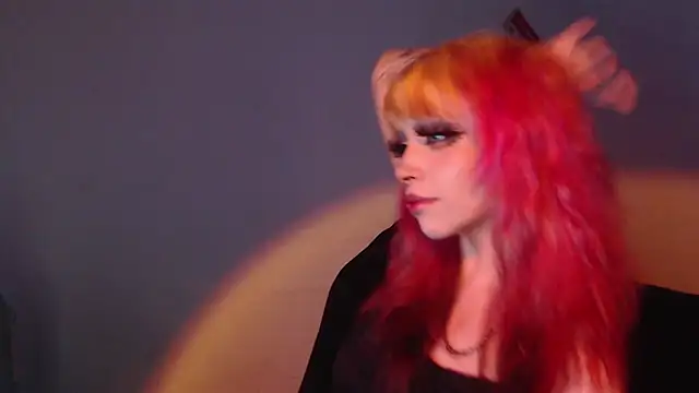 MaryJannes online show from November 18, 2025, 6:17 am