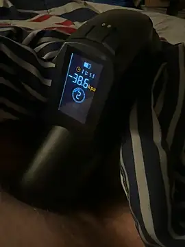 8inchcock8794 online show from April 24, 2026, 3:30 am