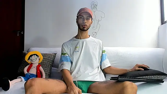 Snapshot of DERRYMASTER chatting on February 3, 2026, 4:45 pm DERRYMASTER online show from February 3, 2026, 4:45 pm