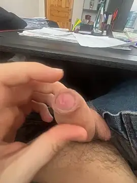 Snapshot of Vgma057 chatting on March 2, 2025, 11:30 am Vgma057 online show from March 2, 2025, 11:30 am