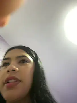 Snapshot of AntonellaRossi chatting on April 22, 2026, 8:04 pm AntonellaRossi online show from April 22, 2026, 8:04 pm
