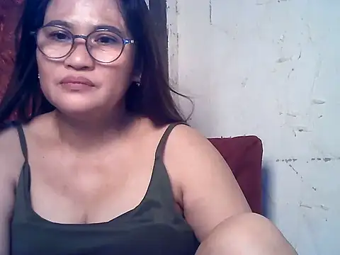 Snapshot of Amazing_Angel22 chatting on July 11, 2026, 10:43 pm Amazing Angel22 online show from July 11, 2026, 10:43 pm