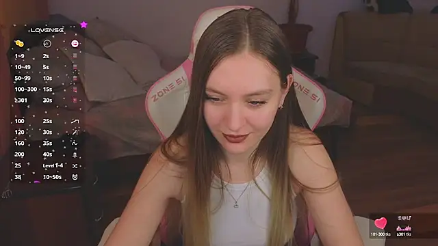 Snapshot of CyrilaPuff chatting on January 24, 2025, 6:57 am CyrilaPuff online show from January 24, 2025, 6:57 am