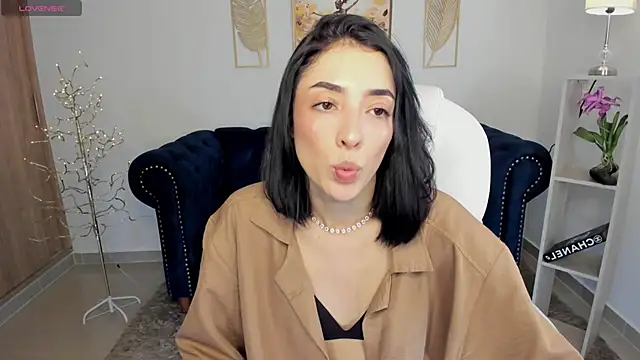 Snapshot of barbie_scoth_ chatting on November 25, 2025, 7:58 pm barbie scoth online show from November 25, 2025, 7:58 pm