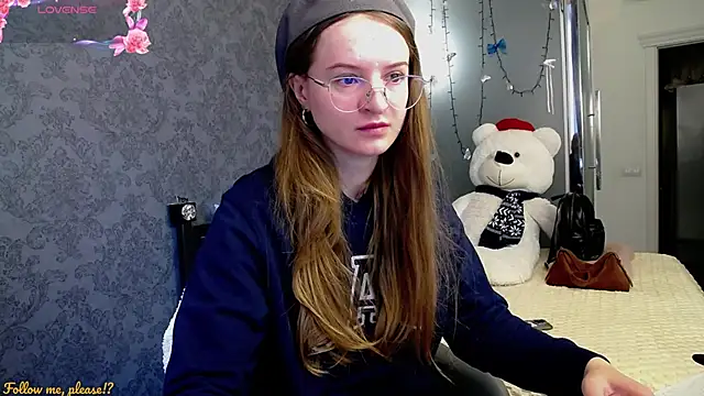 KateJonson online show from October 21, 2025, 6:46 am