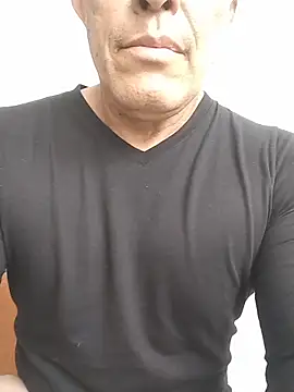 Leoncitohotsr online show from November 10, 2025, 3:06 pm