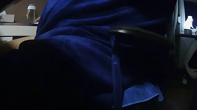 suedel65 online show from December 19, 2025, 4:20 pm