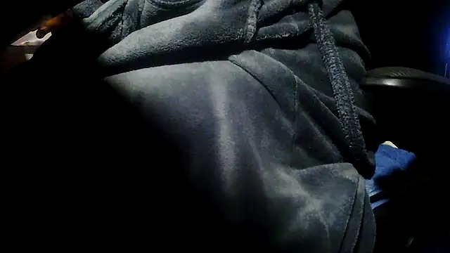 suedel65 online show from June 1, 2026, 3:18 am