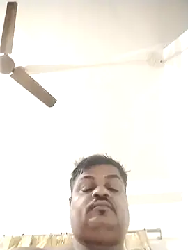 Desi Londa 143 online show from September 23, 2025, 1:12 am