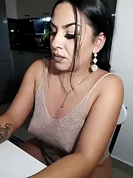 Snapshot of hot-babygirl chatting on November 25, 2025, 9:26 pm hot-babygirl online show from November 25, 2025, 9:26 pm