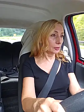 Snapshot of HotLana69 chatting on September 18, 2025, 11:46 am HotLana69 online show from September 18, 2025, 11:46 am