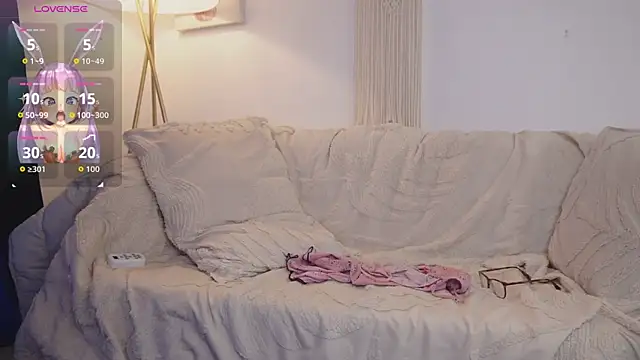 Snapshot of bunnycuteshy chatting on January 7, 2026, 1:49 pm bunnycuteshy online show from January 7, 2026, 1:49 pm