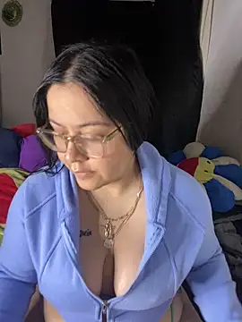 MsConejitaa online show from March 26, 2026, 12:03 pm