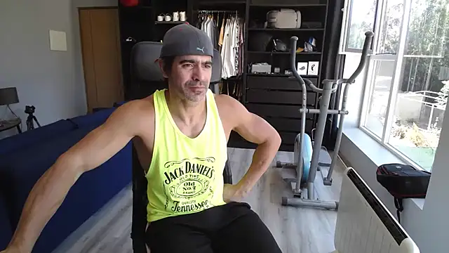 samricci21 online show from October 13, 2025, 10:28 am